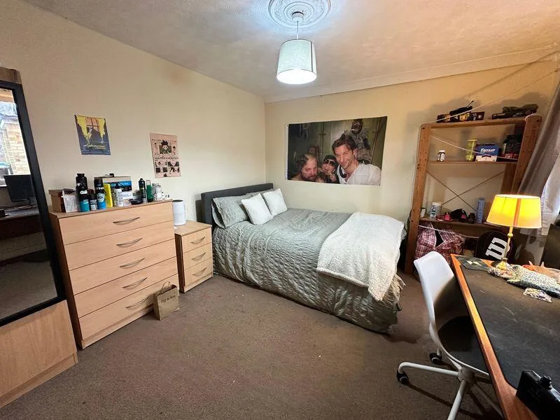 4 bedroom detached house for rent