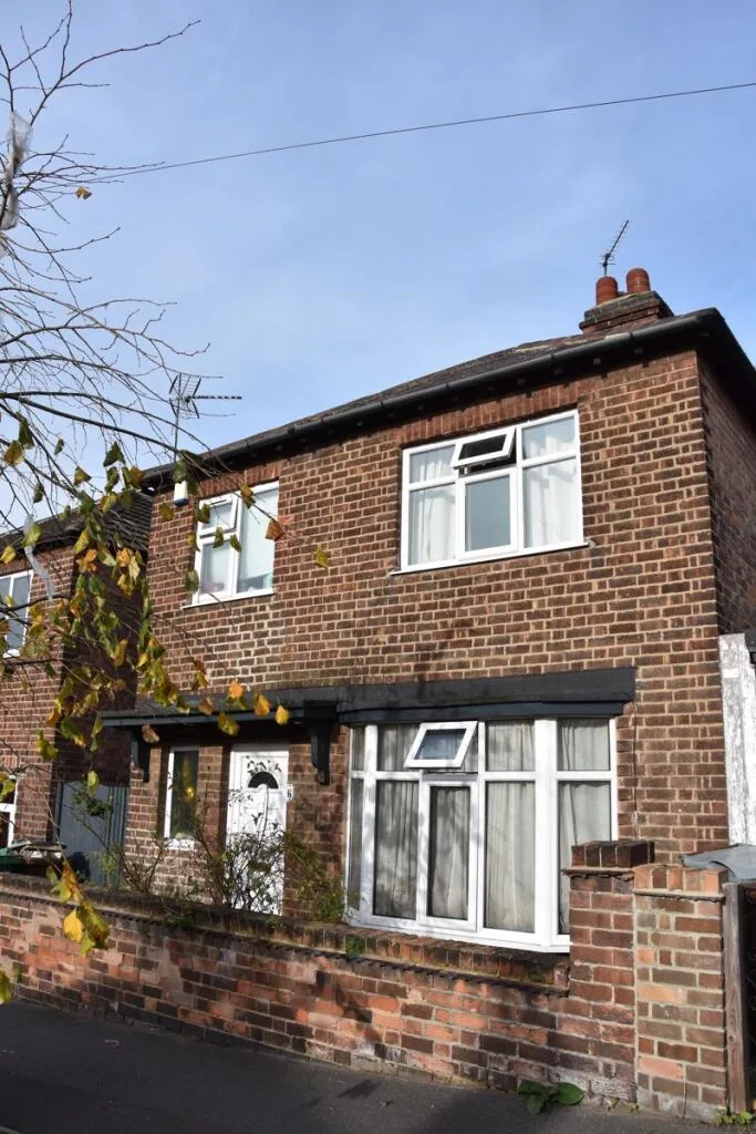 4 bedroom detached house for rent