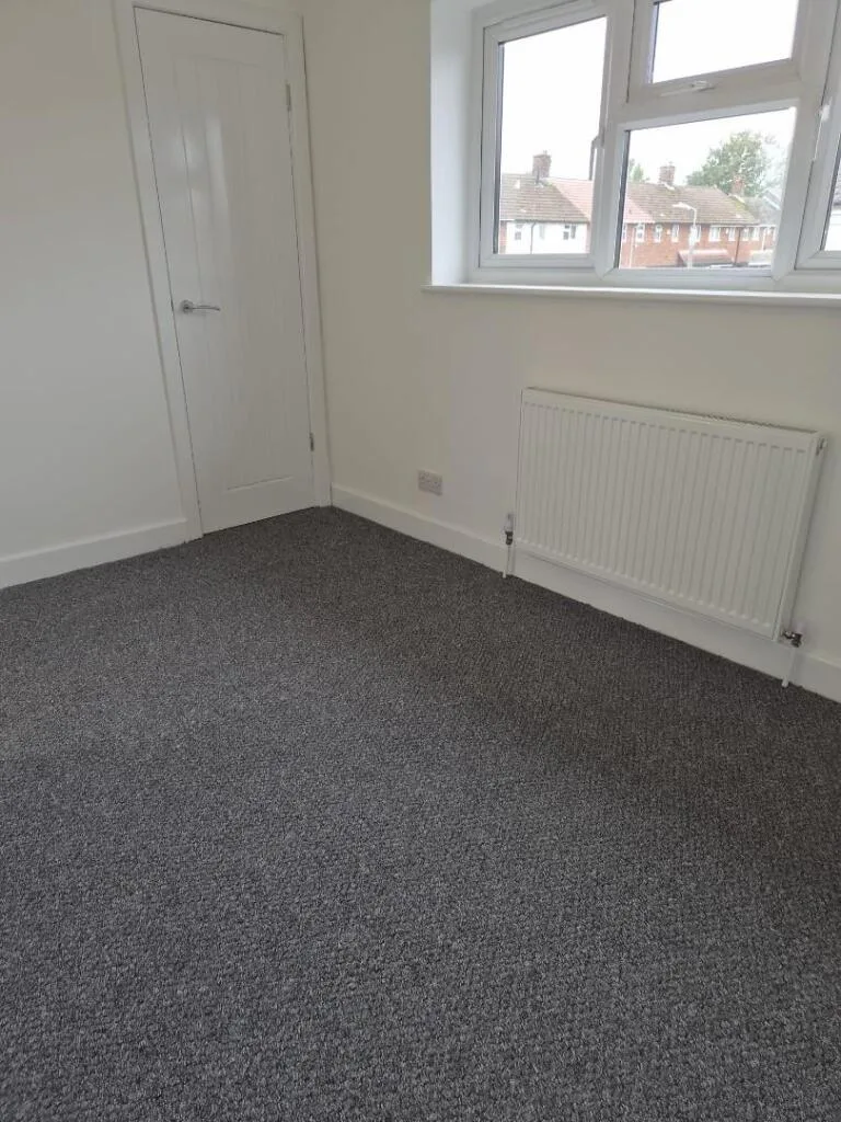 2 bedroom end of terrace house for rent