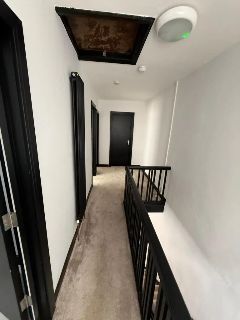 5 bedroom terraced house for rent