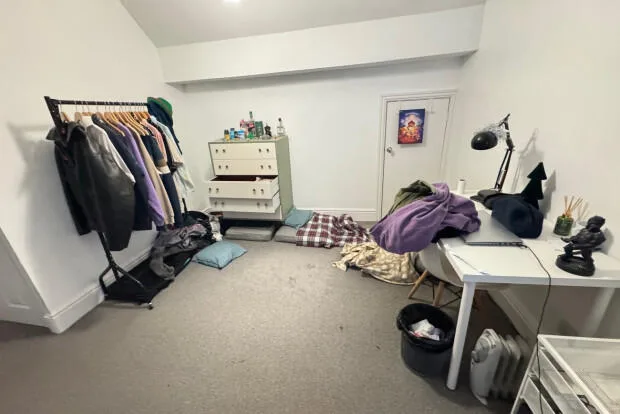 5 bedroom terraced house for rent