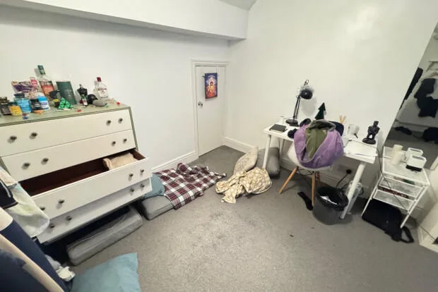 5 bedroom terraced house for rent