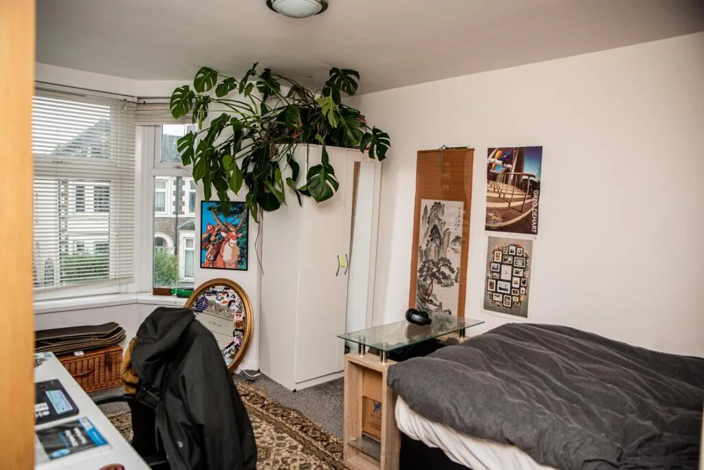 5 bedroom flat for rent