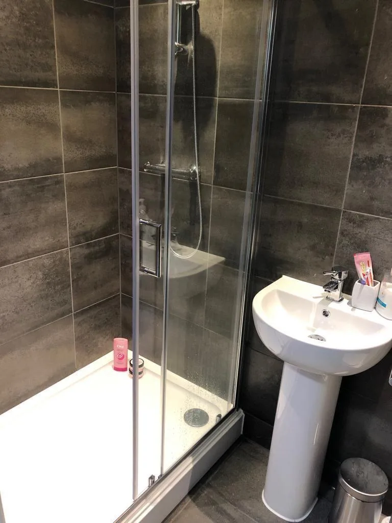 7 bedroom house for rent