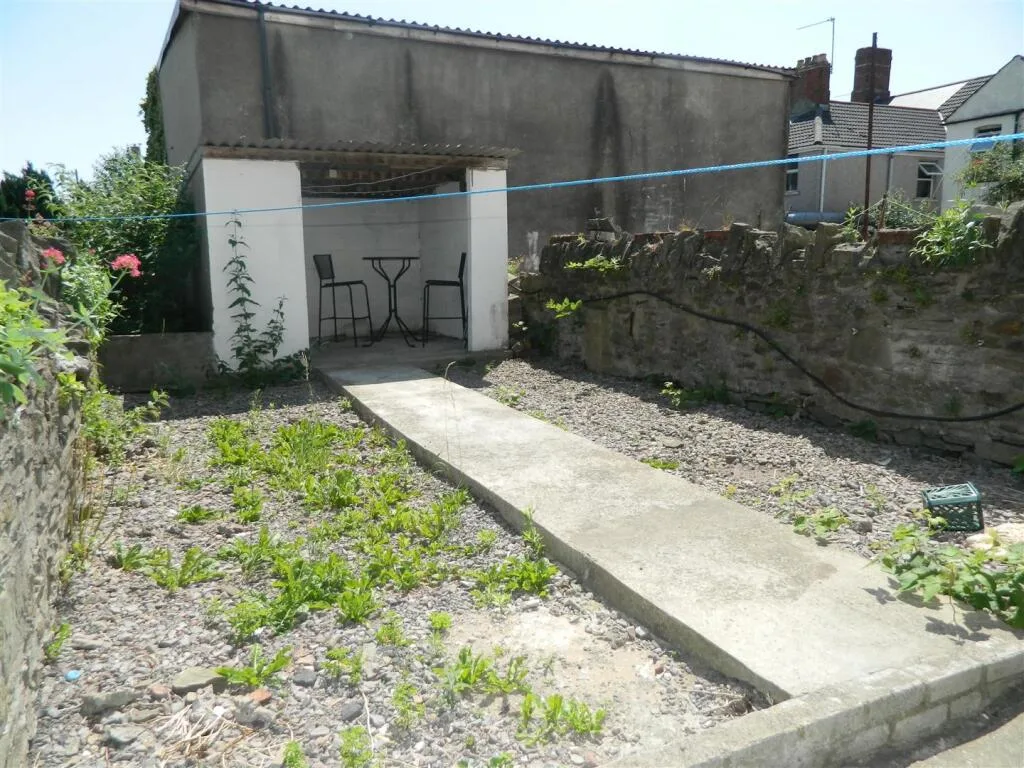 7 bedroom house for rent