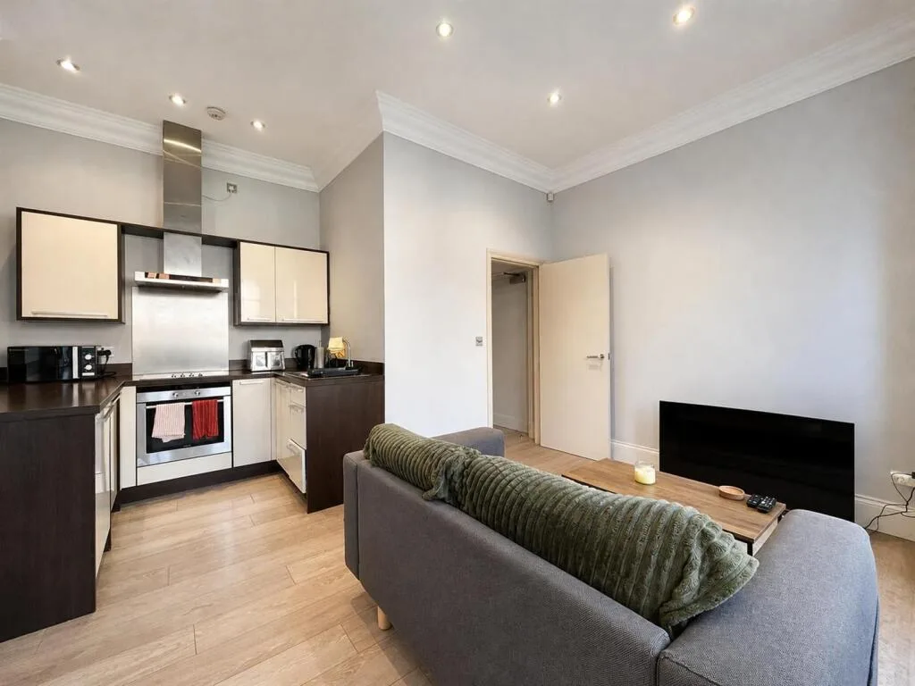 1 bedroom apartment for rent