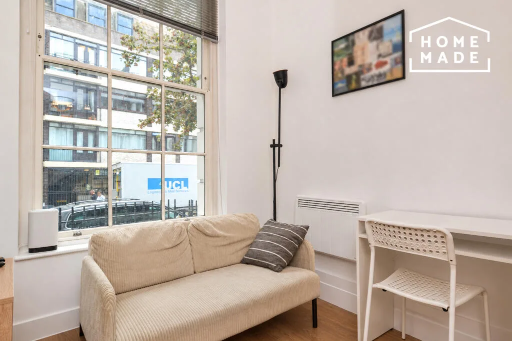 Studio flat for rent