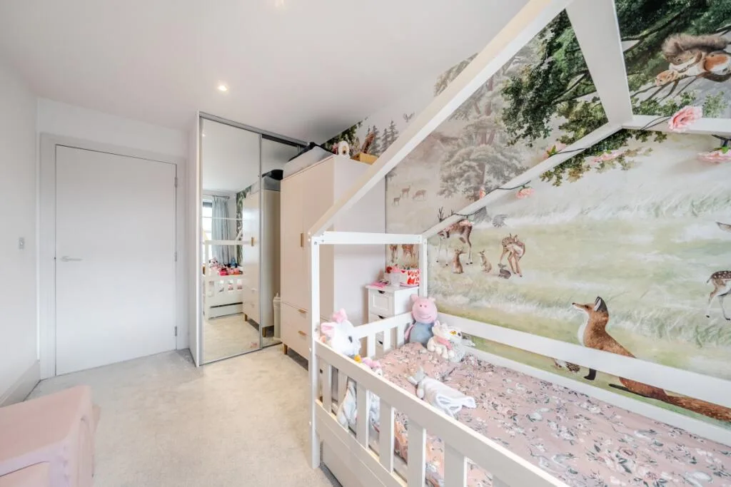3 bedroom flat for rent