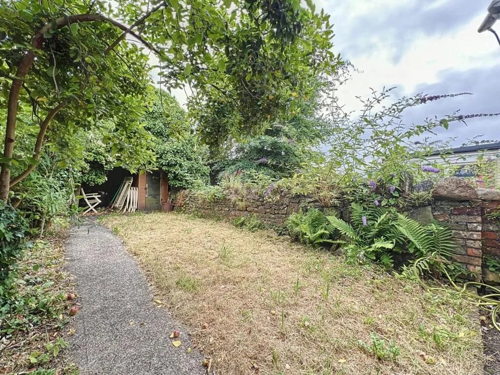3 bedroom terraced house for rent