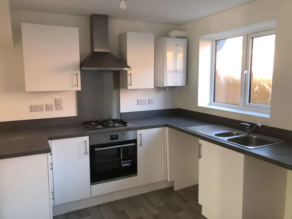 2 bedroom semi-detached house for rent