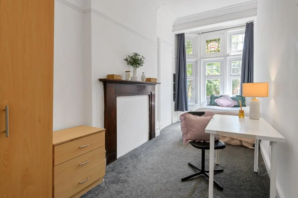 4 bedroom flat for rent