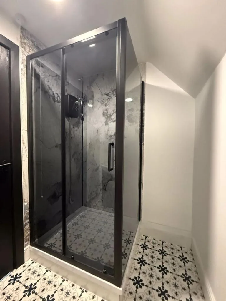 4 bedroom semi-detached house for rent