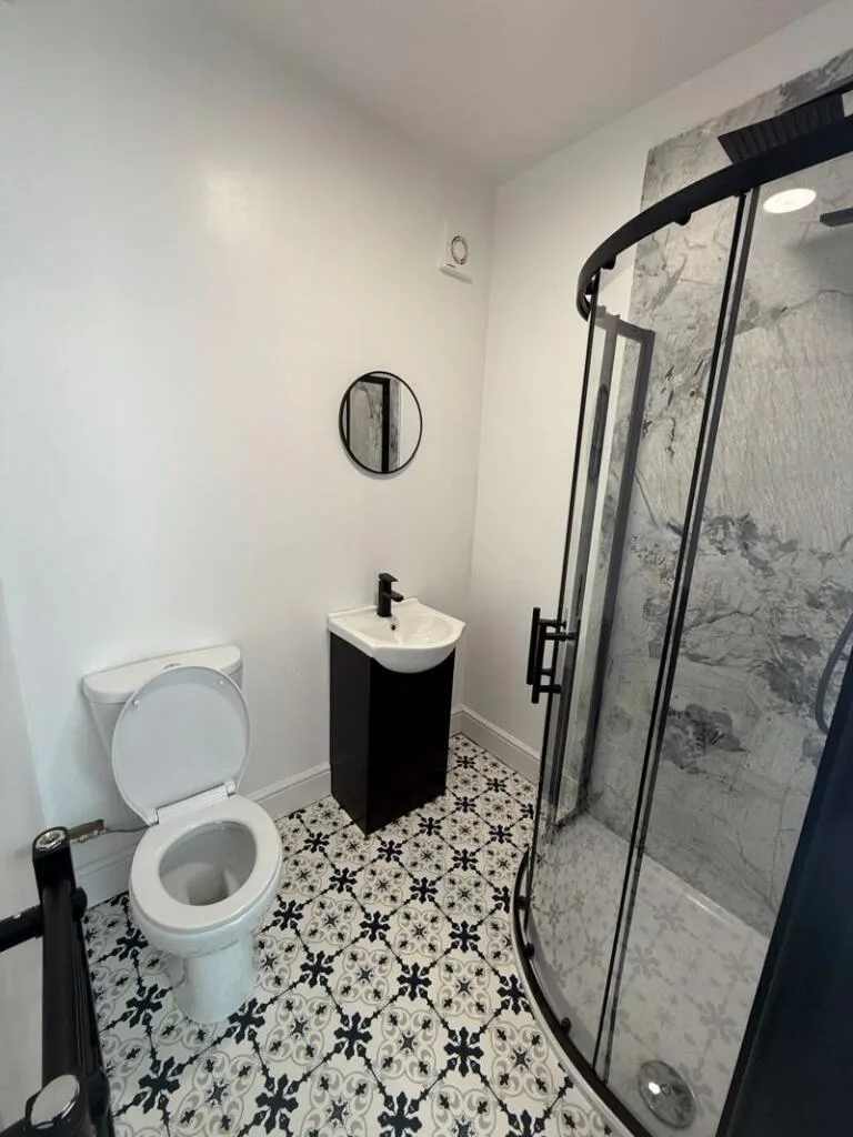 4 bedroom semi-detached house for rent