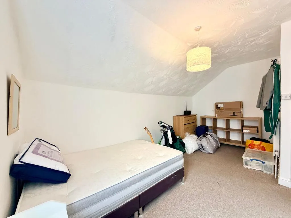 4 bedroom terraced house for rent