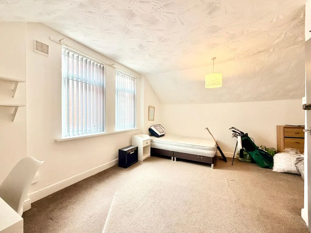 4 bedroom terraced house for rent