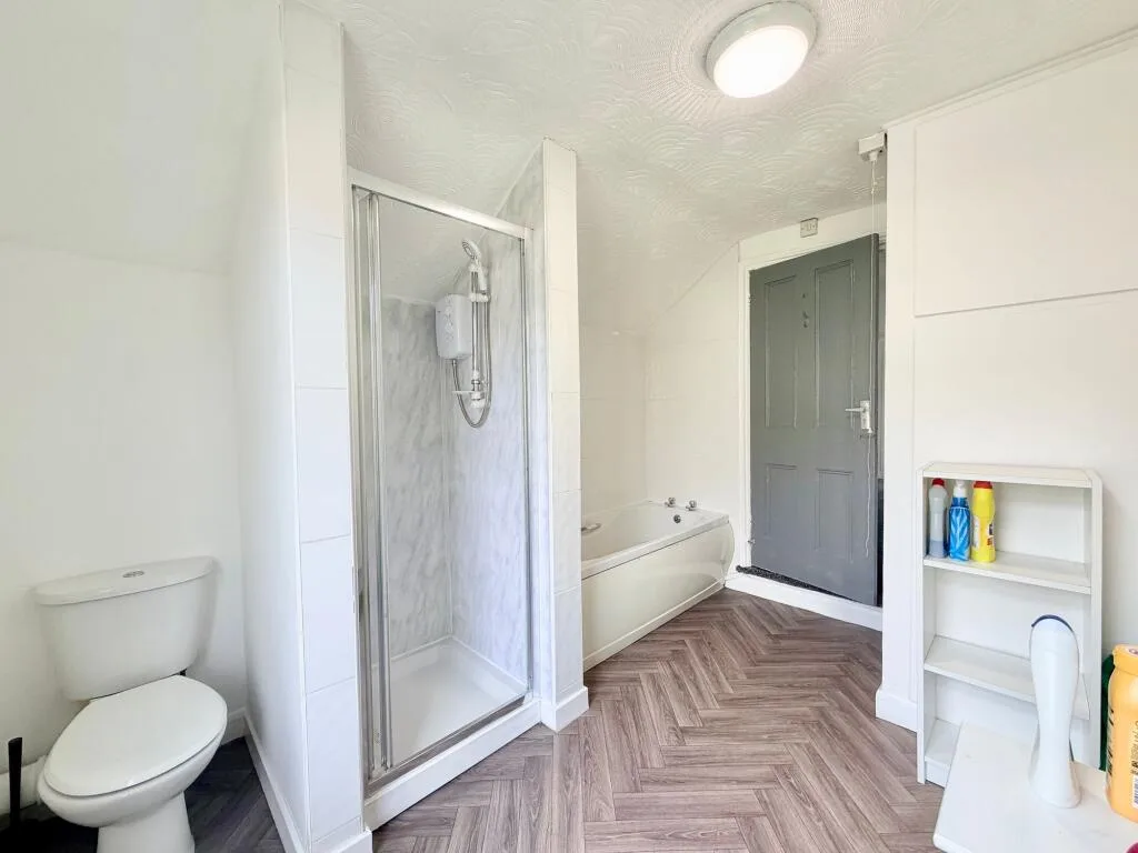 4 bedroom terraced house for rent
