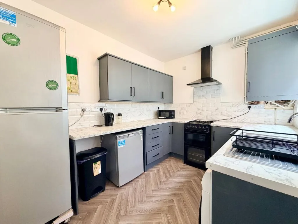 4 bedroom terraced house for rent