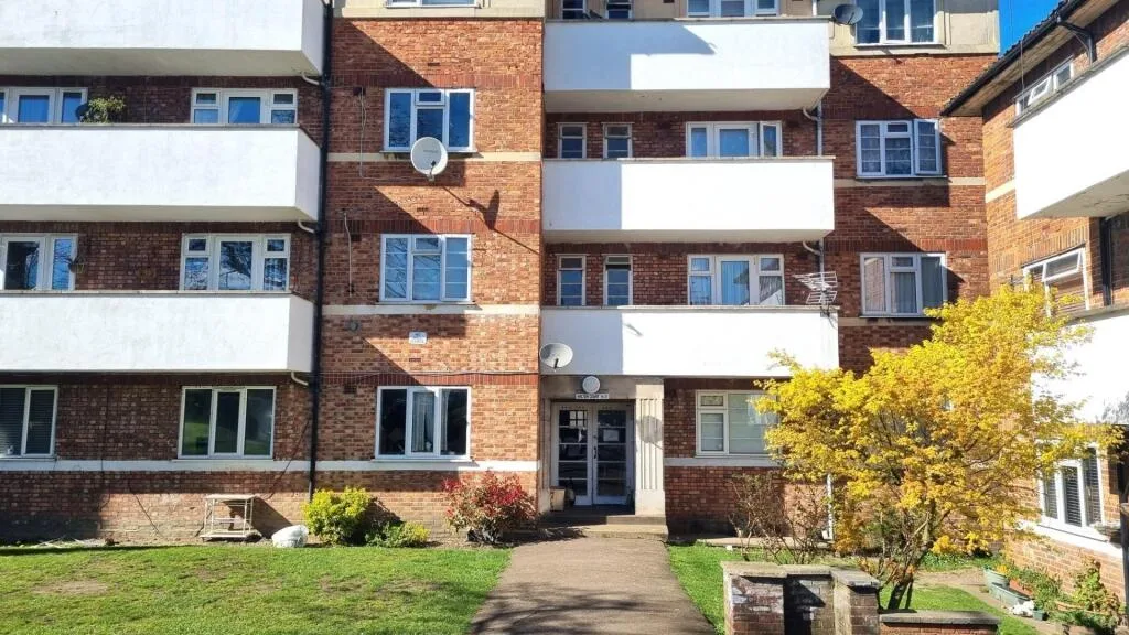 2 bedroom flat for rent