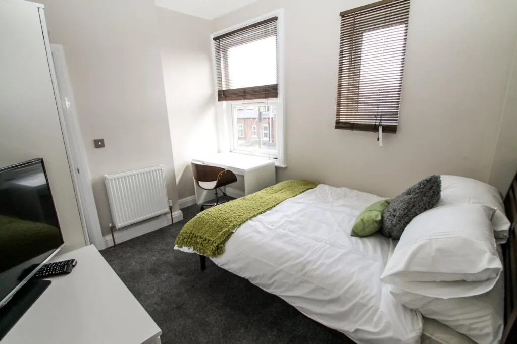 4 bedroom terraced house for rent