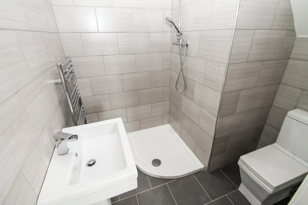 4 bedroom terraced house for rent