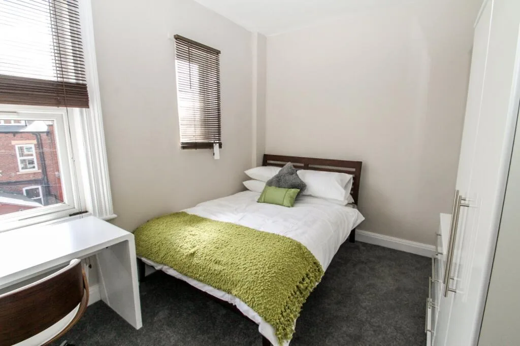 4 bedroom terraced house for rent
