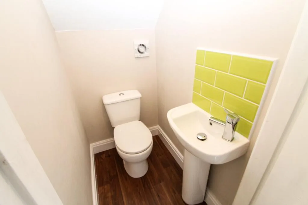 4 bedroom terraced house for rent