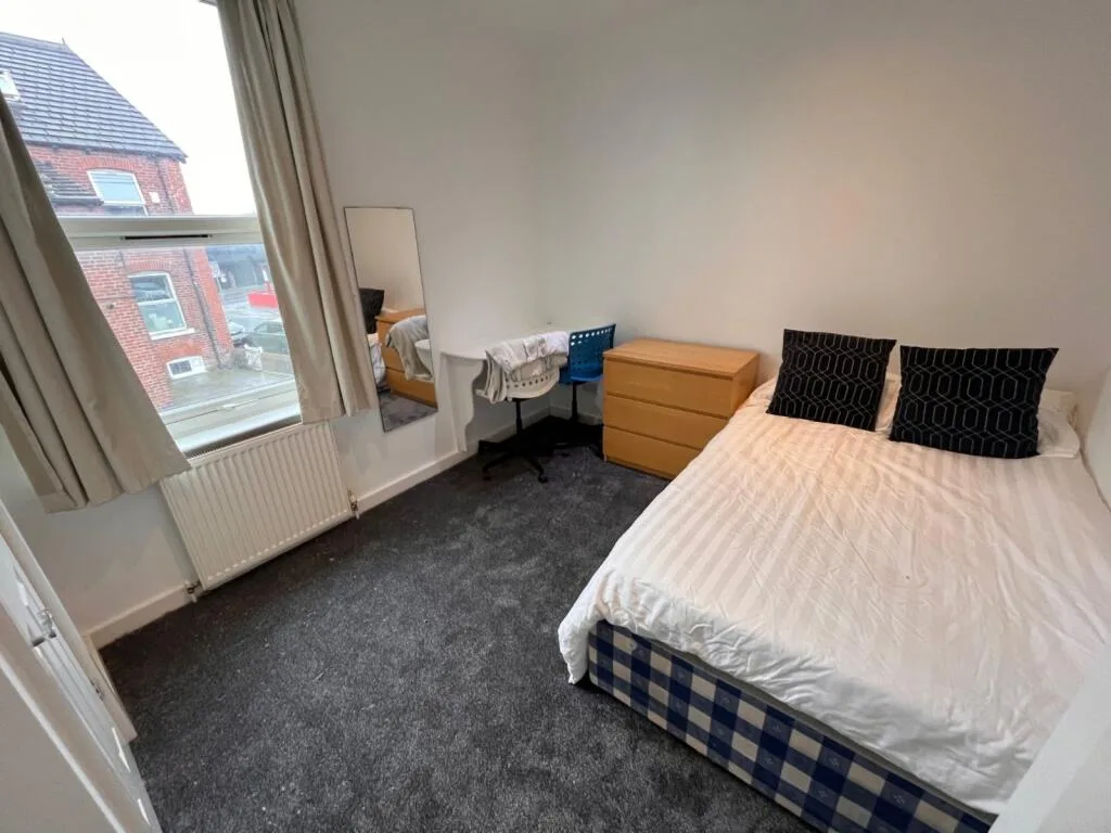 4 bedroom terraced house for rent