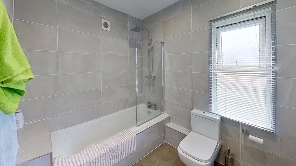 7 bedroom terraced house for rent