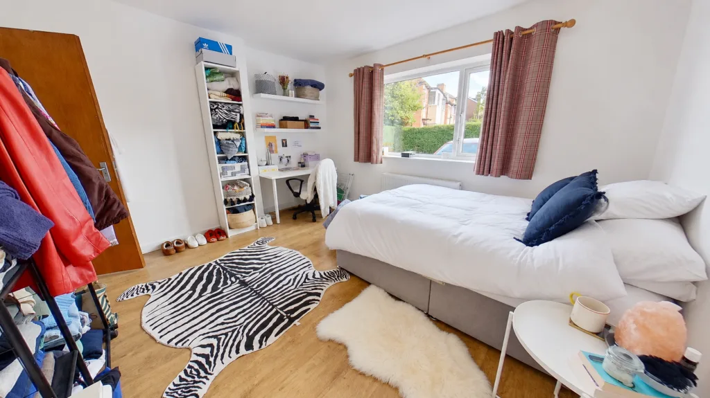 7 bedroom semi-detached house for rent