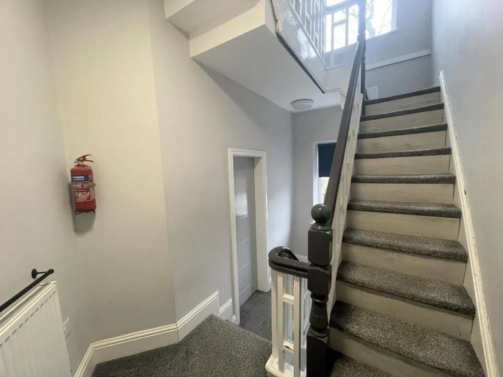 7 bedroom property for rent