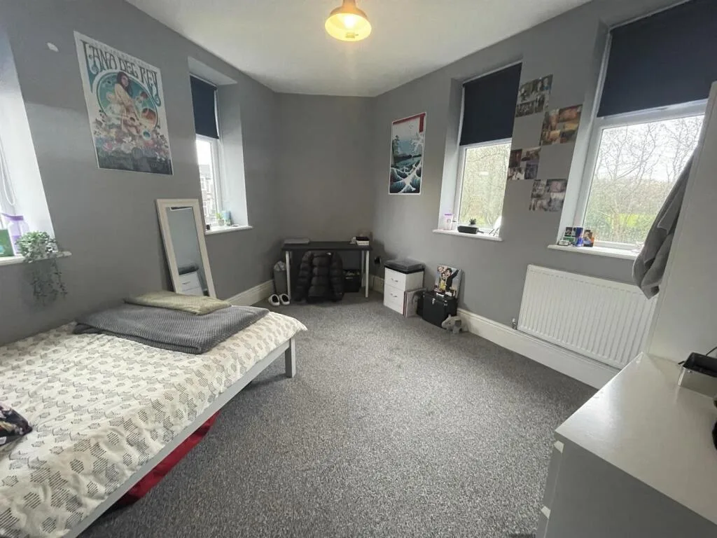 7 bedroom property for rent