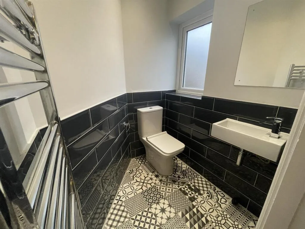 7 bedroom property for rent
