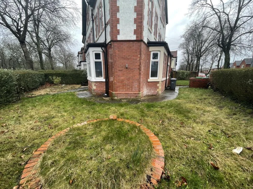 7 bedroom property for rent