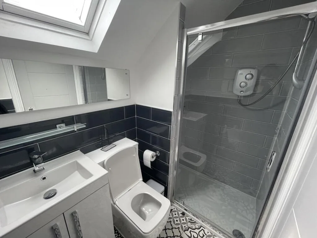 7 bedroom property for rent