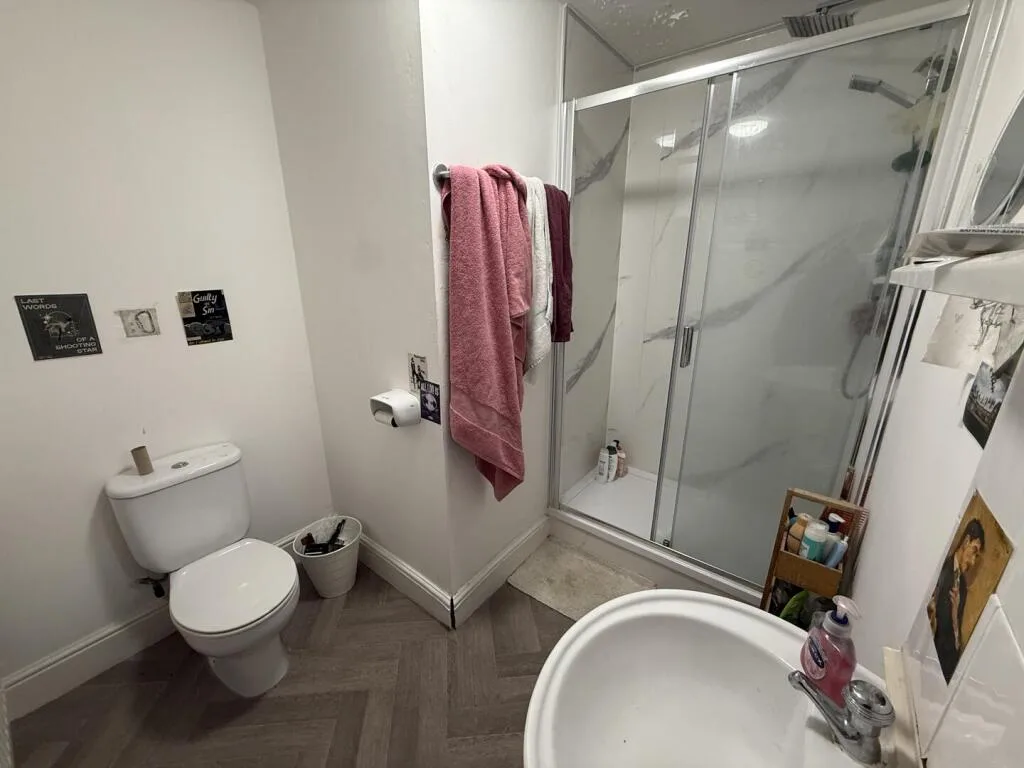 7 bedroom property for rent
