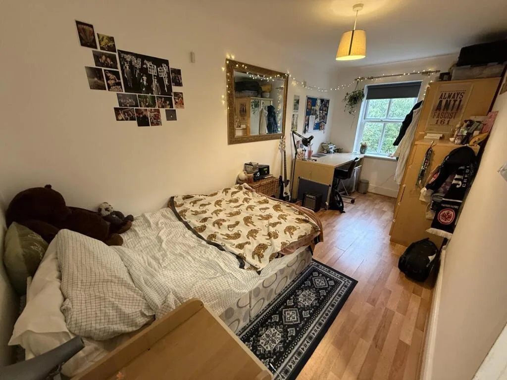 7 bedroom property for rent