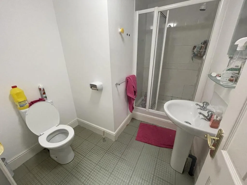7 bedroom property for rent