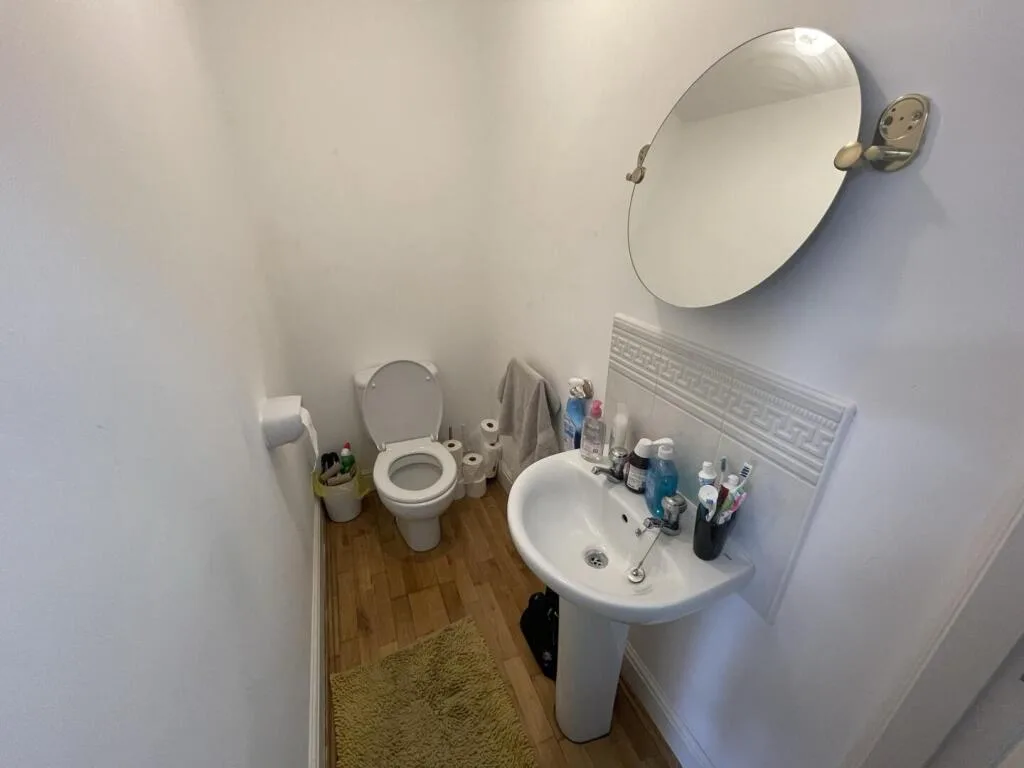 7 bedroom property for rent