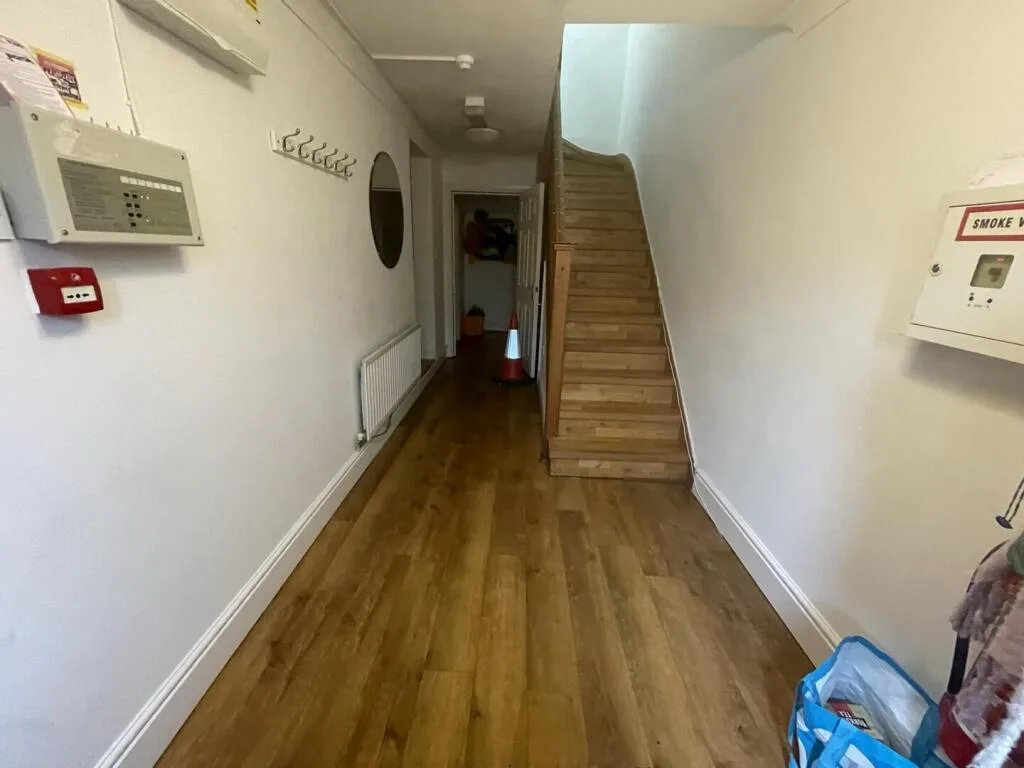 7 bedroom property for rent