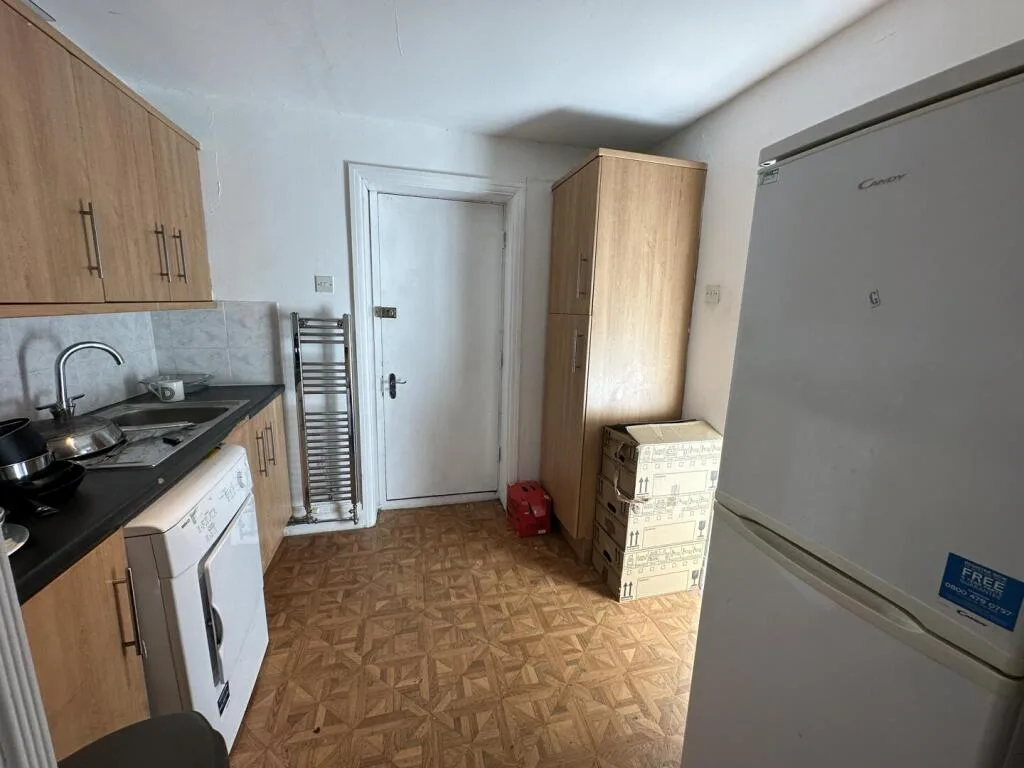 7 bedroom property for rent