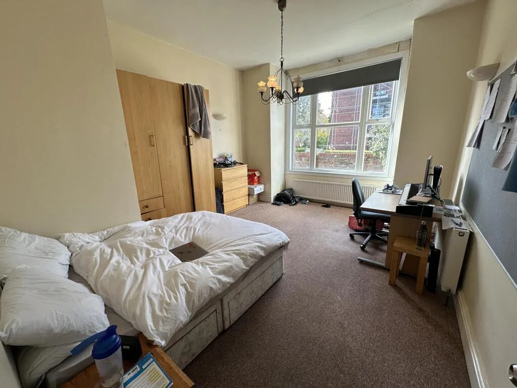 7 bedroom property for rent