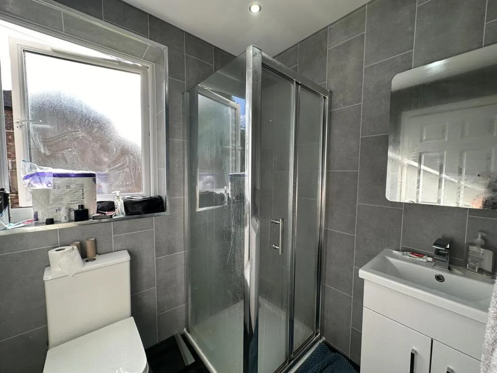 7 bedroom property for rent