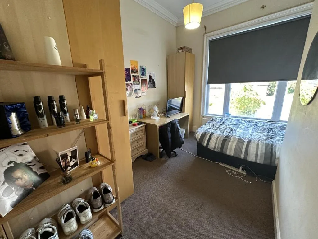 7 bedroom property for rent