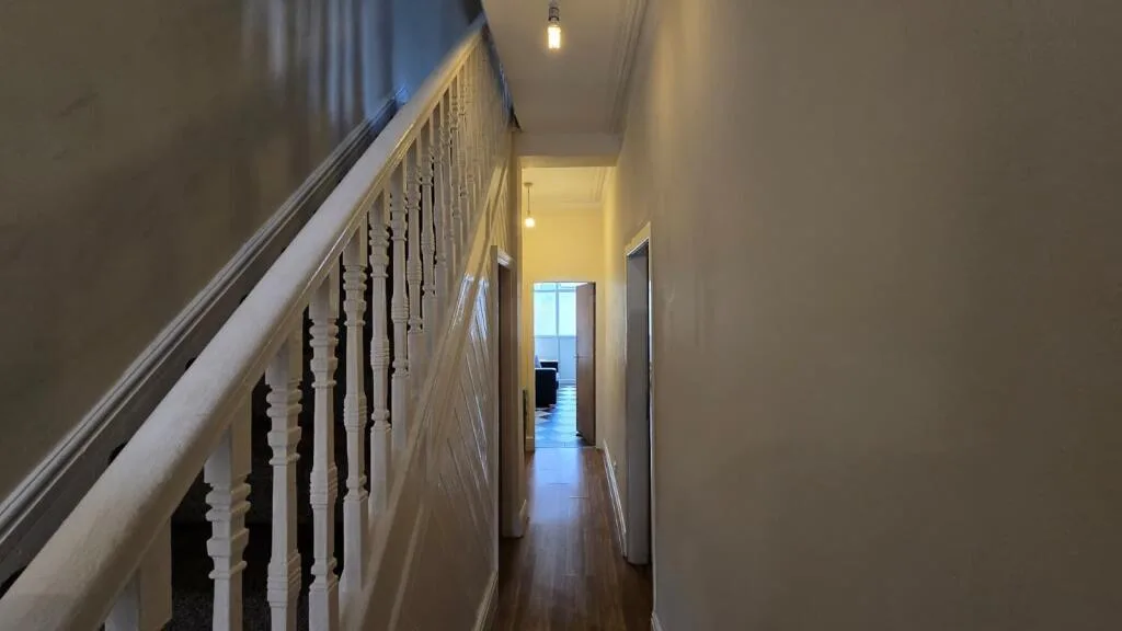 5 bedroom terraced house for rent