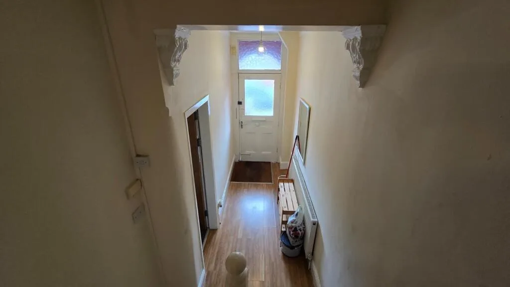 5 bedroom terraced house for rent