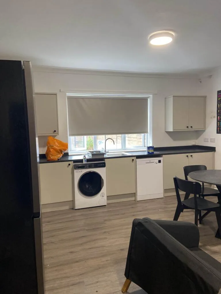 5 bedroom terraced house for rent