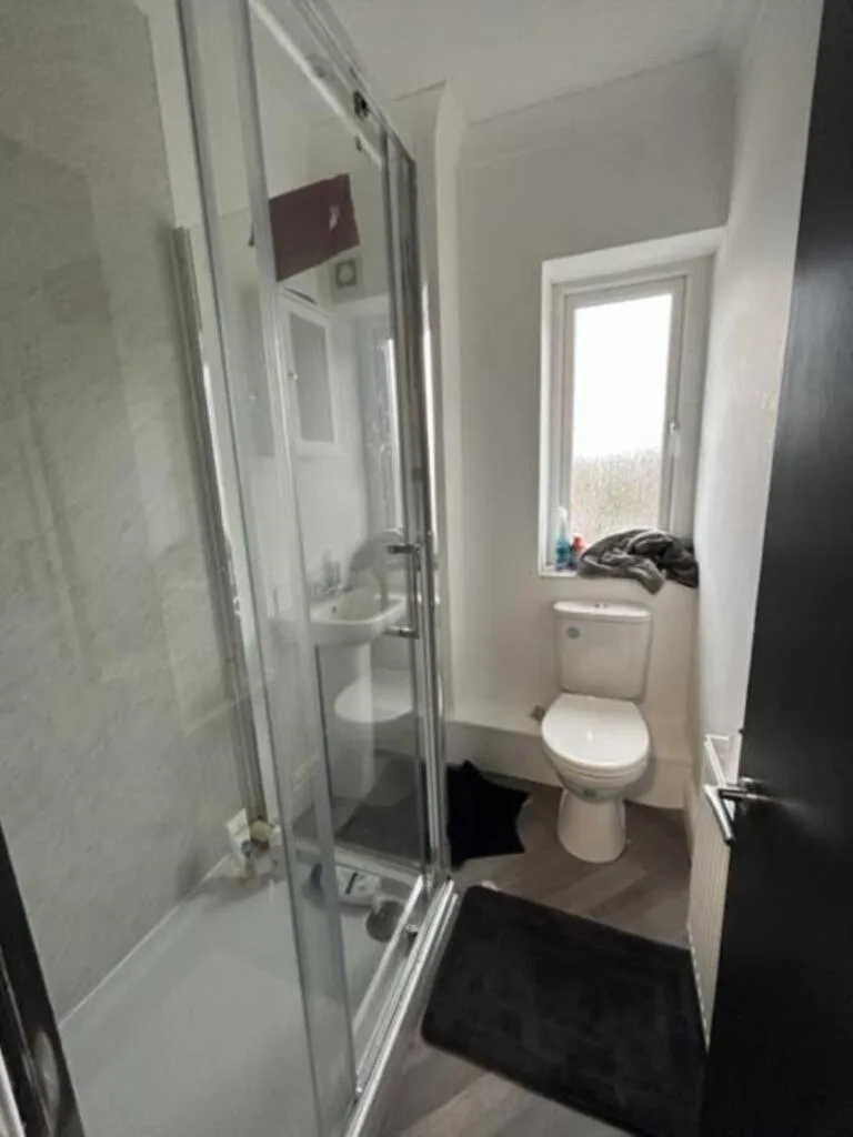 5 bedroom terraced house for rent