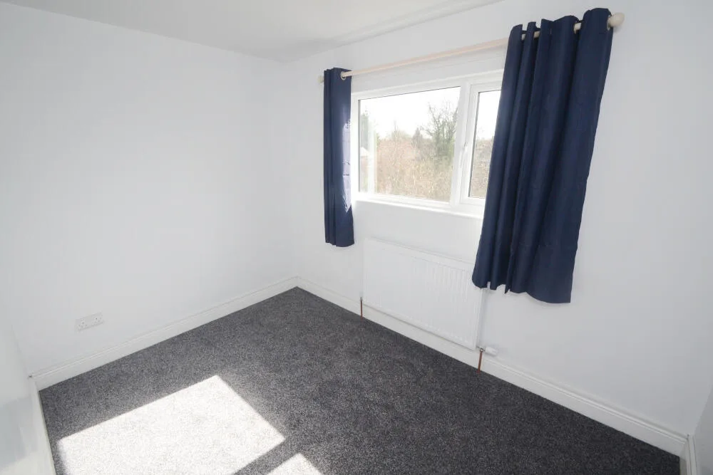 5 bedroom terraced house for rent