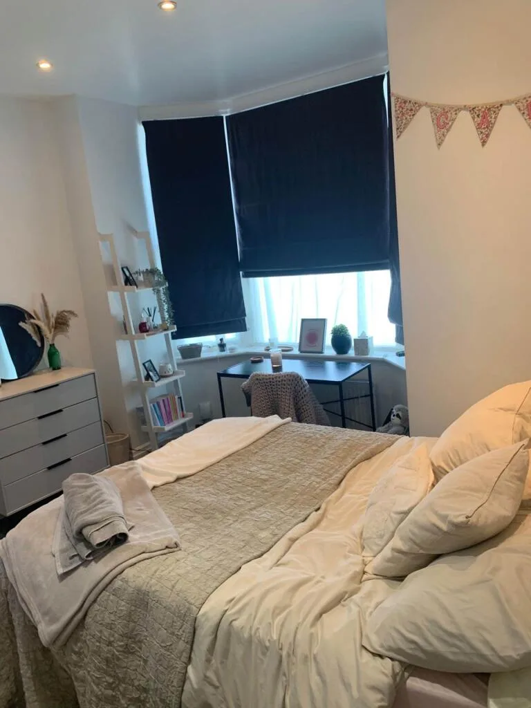 6 bedroom terraced house for rent