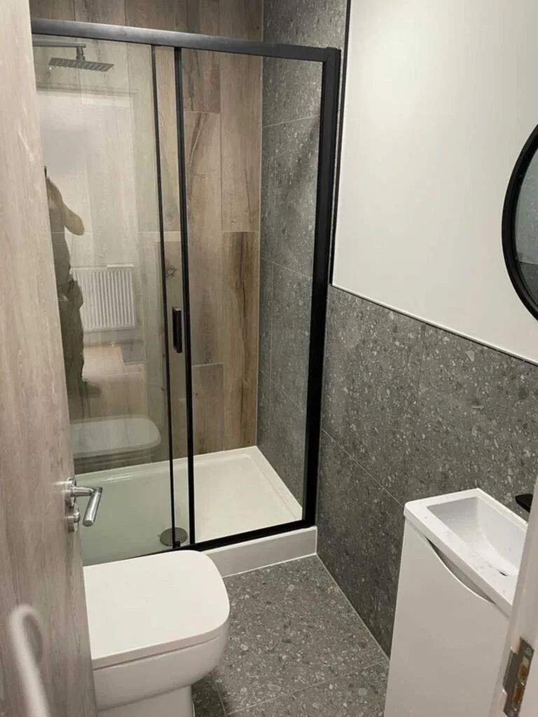 6 bedroom terraced house for rent